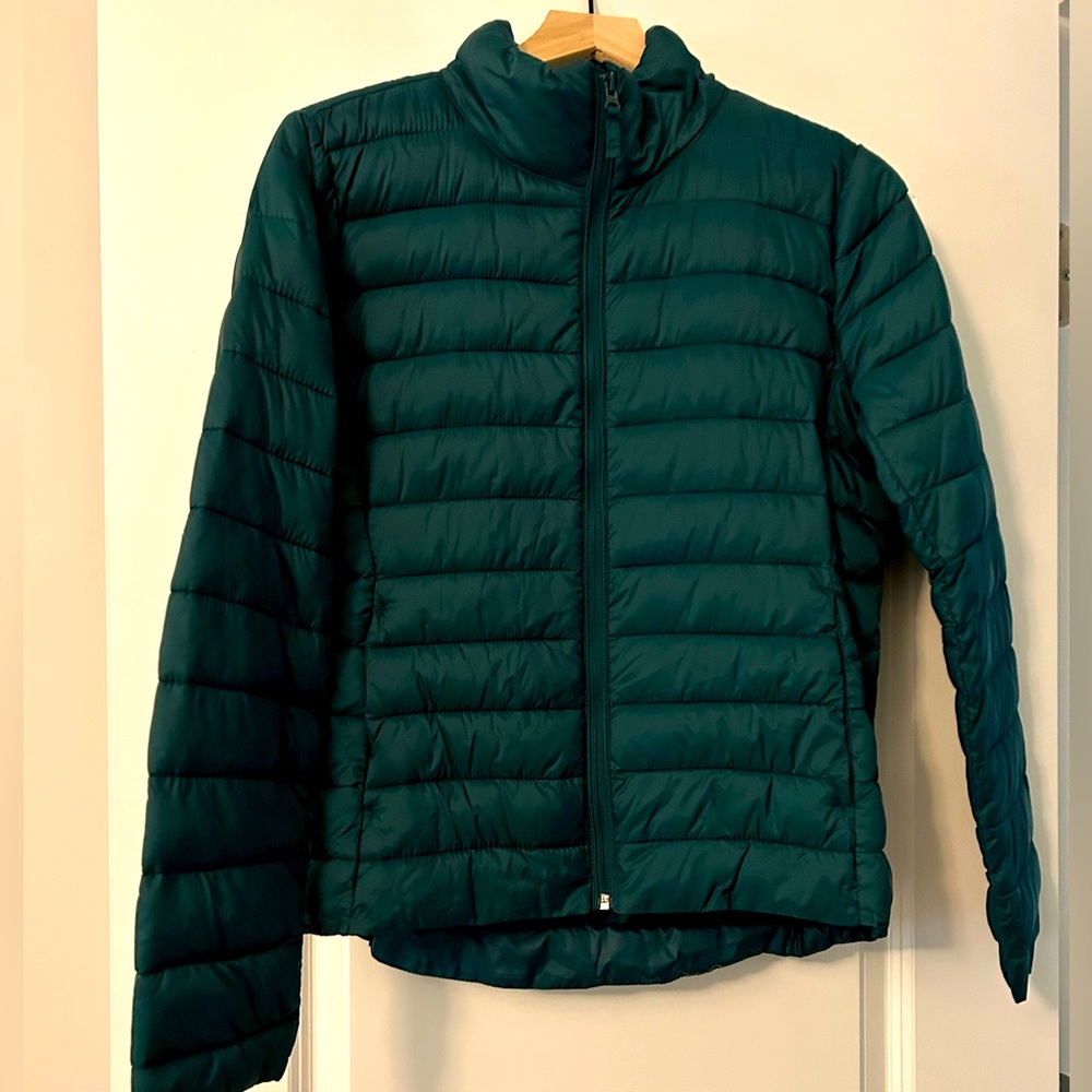 Old Navy Puffer Jacket- In Excellent Used Condition!